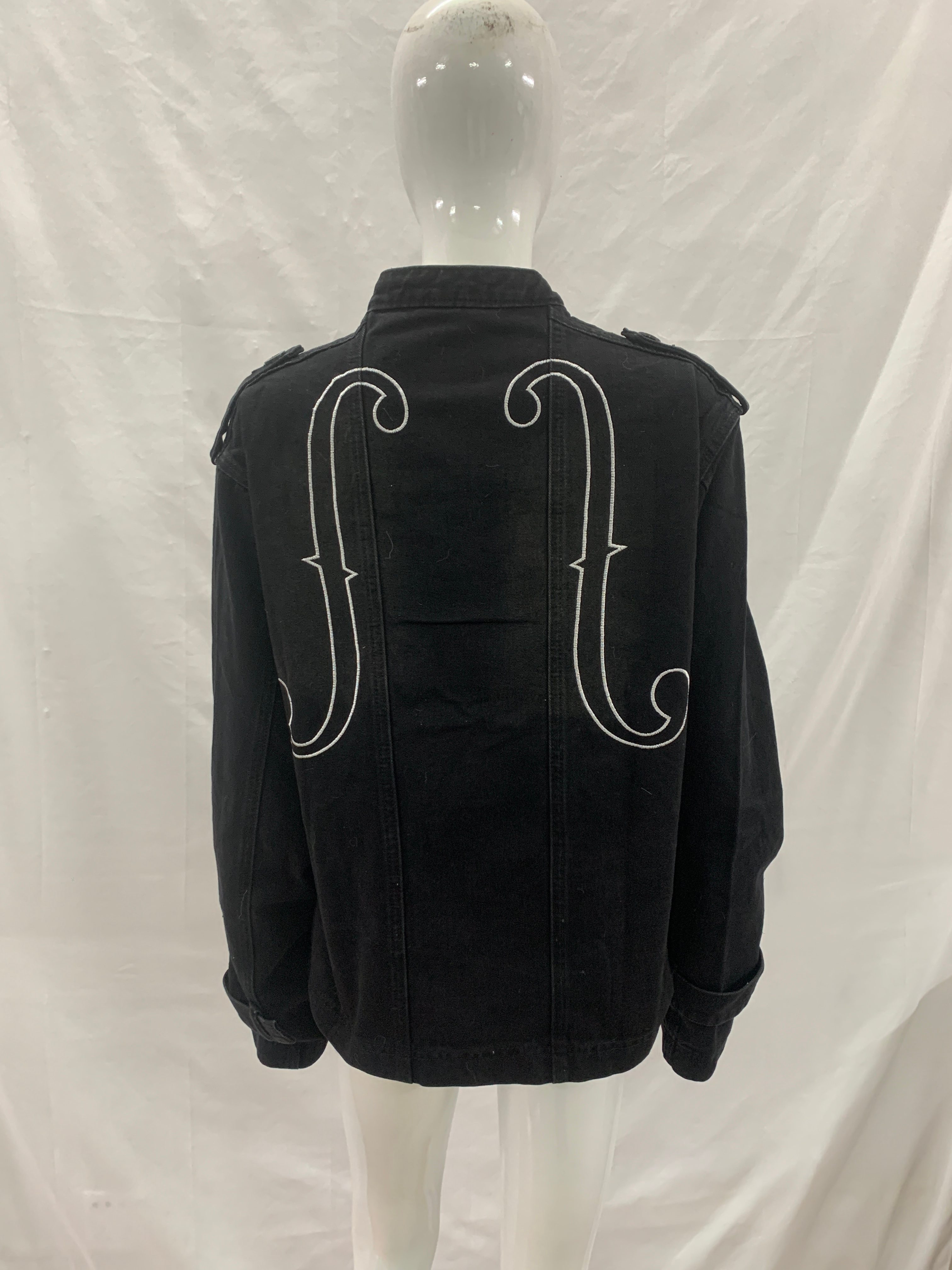 Gothic women's fashion persona - огляд і ціна Embroidery Gothic