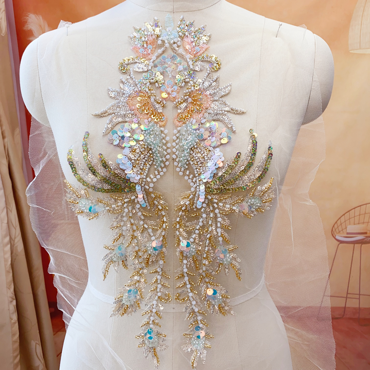 Champagne Gold Fish Scale Sequ - огляд і ціна Embroidery Gold