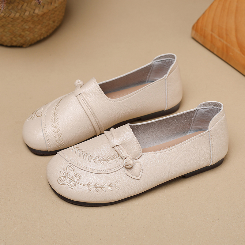 Ladies' mother's shoes, elderl - огляд і ціна Embroidery Shoes