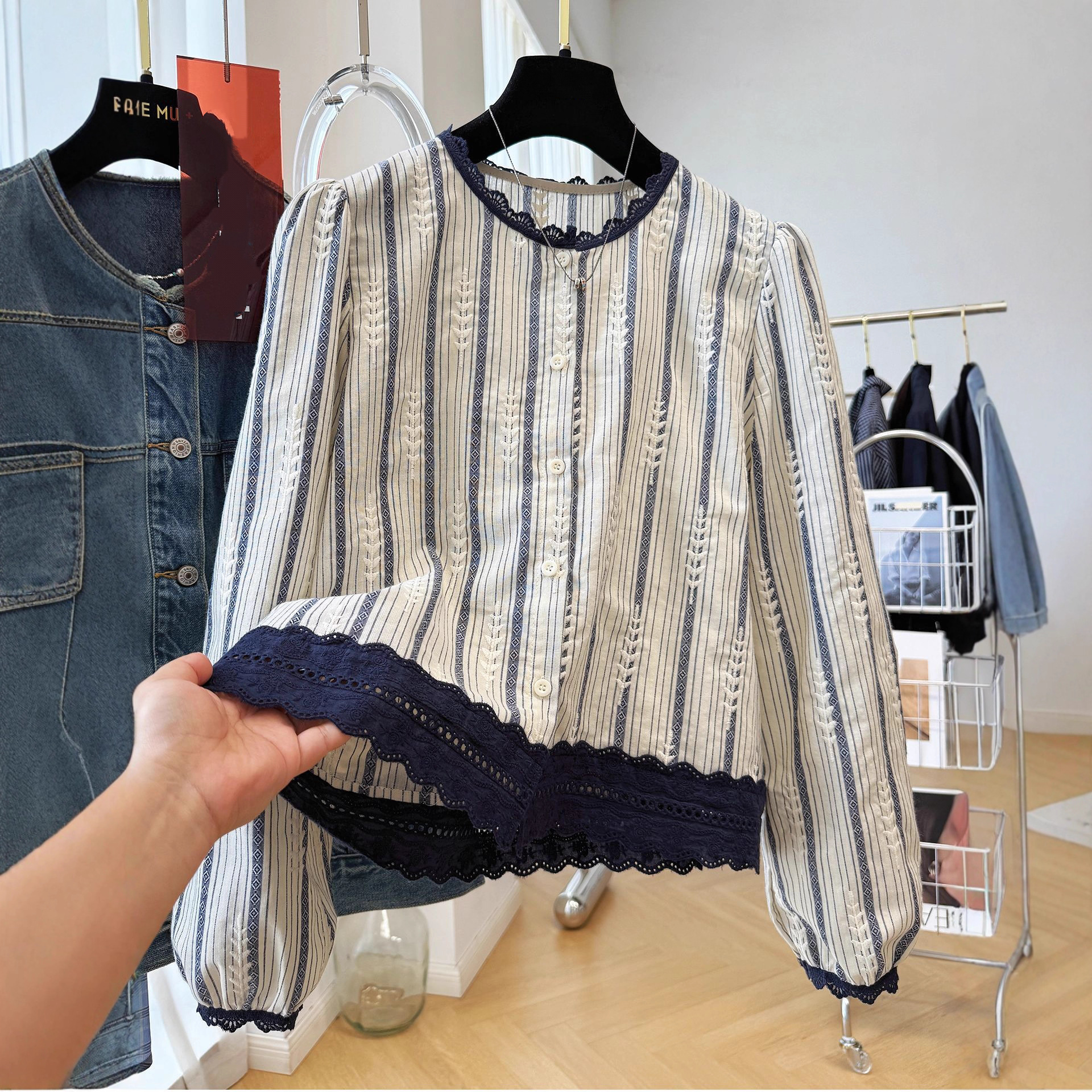 Women's Striped Lace Trim Blou - огляд і ціна Embroidery Shirt