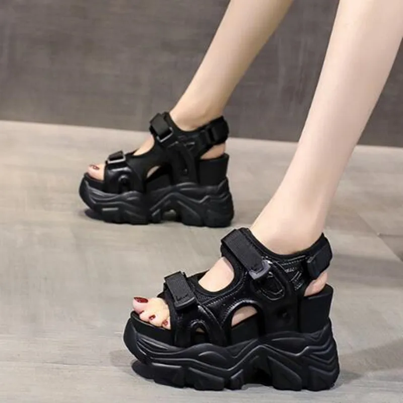 10.5CM Platform Gladiator Sand - огляд і ціна Embroidery White
