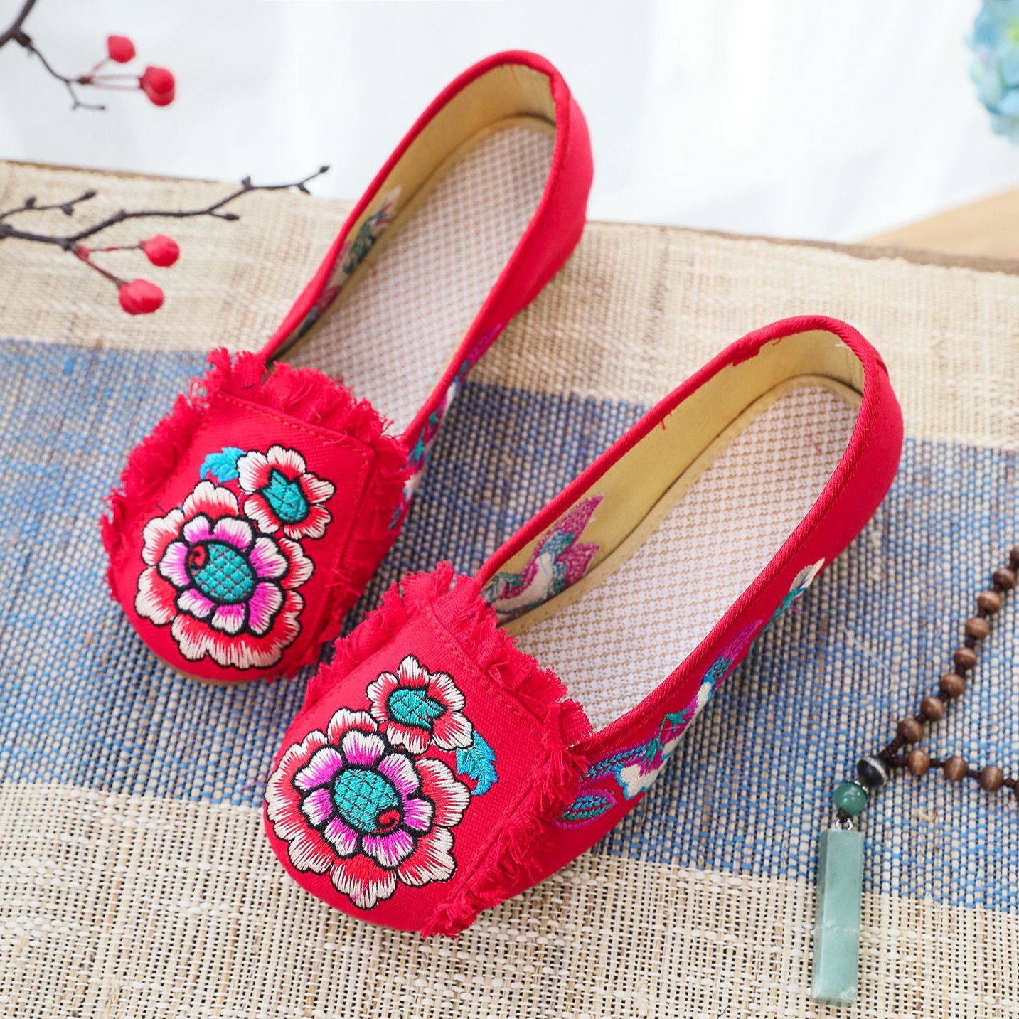 Woman Woven Shoes New Ethnic S - огляд і ціна Embroidery Shoes